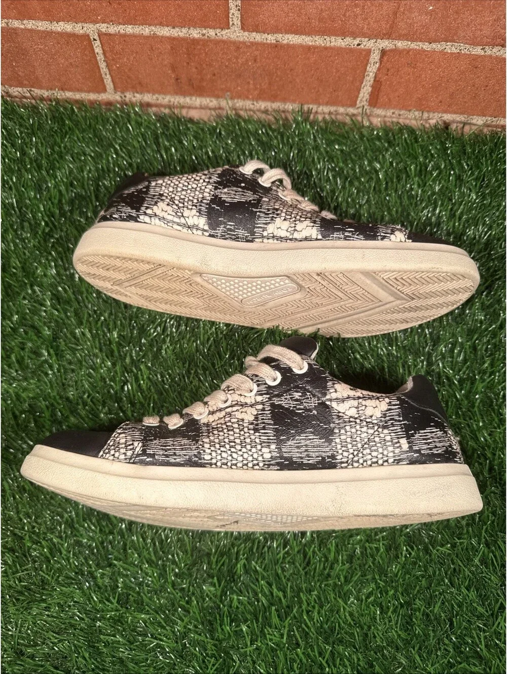 Tory Burch Howell Court Printed Tumbled Leather Sneaker Size 6M 8913-F20